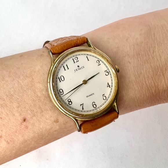 JEMIS Quartz 34mm 2 Tone Watch - Picture 2 of 5